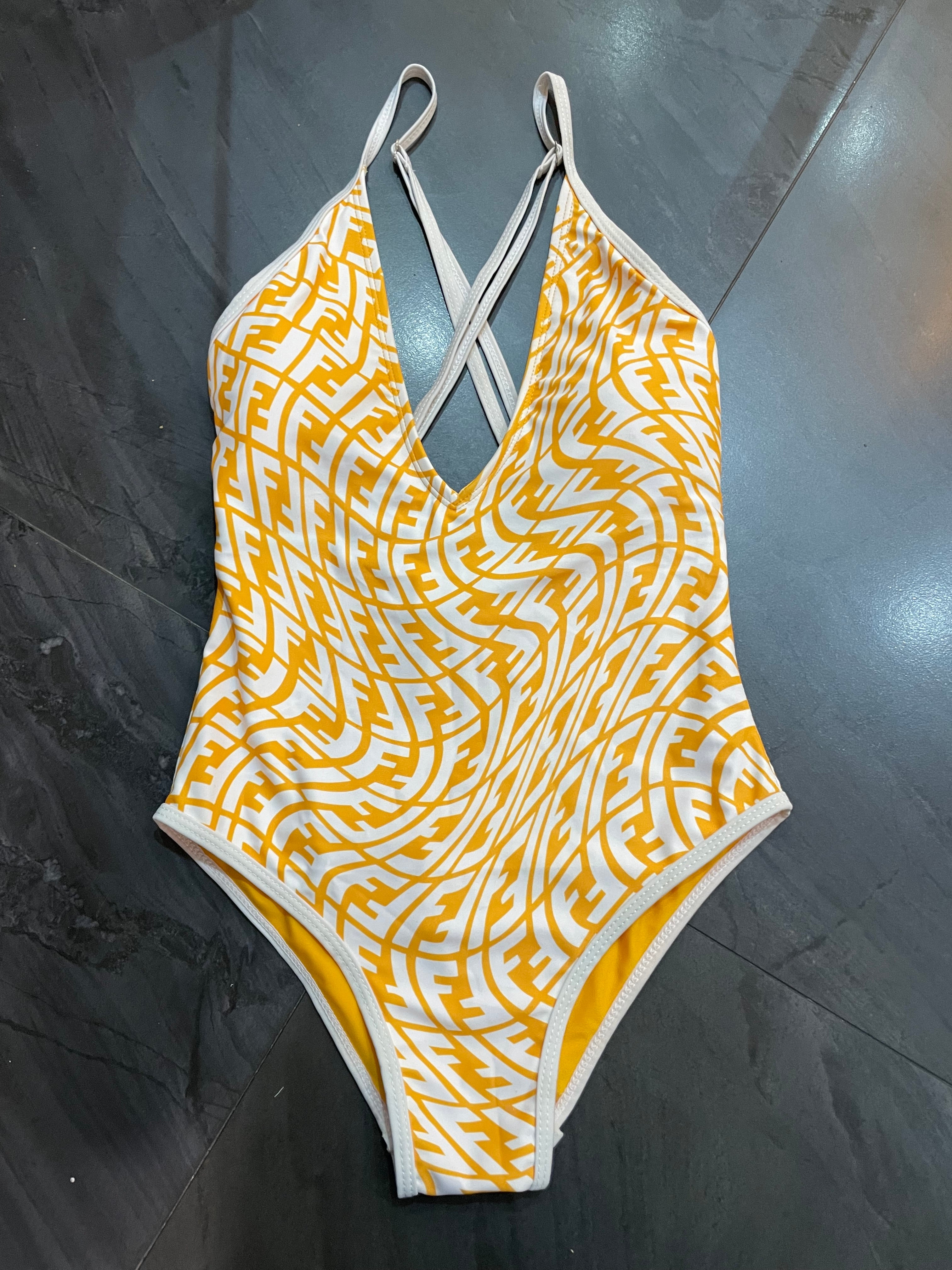 Traje de baño amarillo F